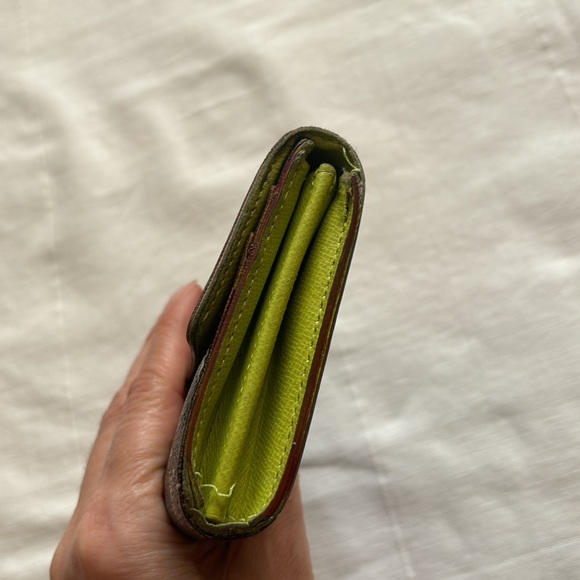 Loius Vuitton Wallet - Picture 4 of 14